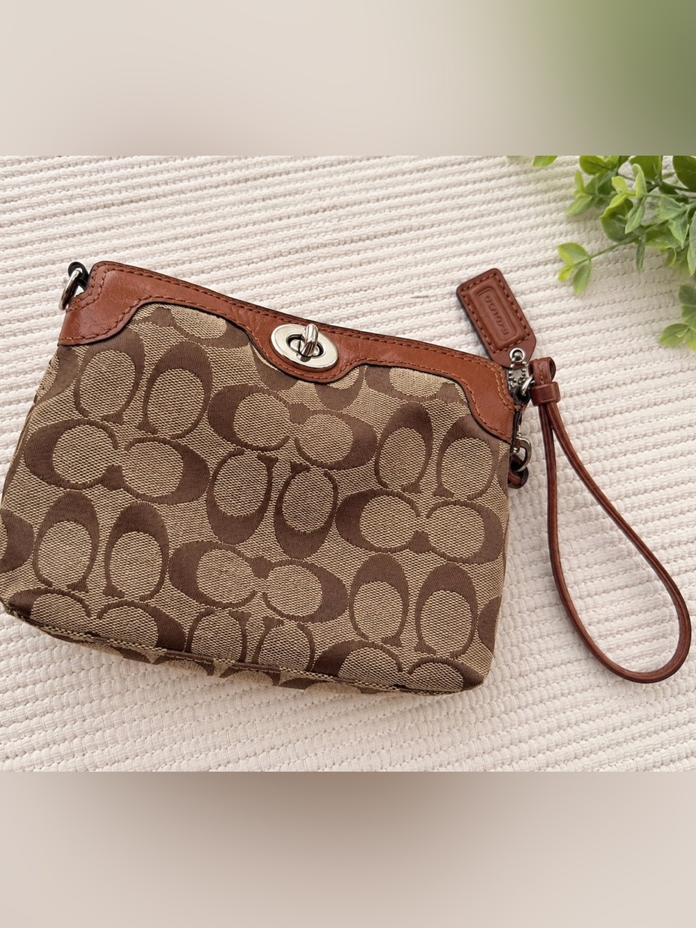 Coach Signature Turnlock Wristlet Clutch Brown Canvas Leather Trim Bag